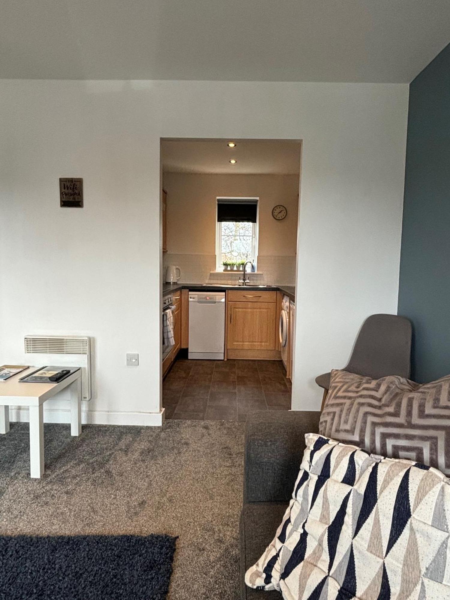 Cathedral Apartment Lichfield Extérieur photo